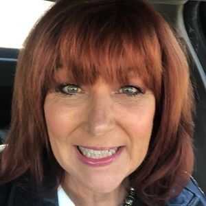 Meet your Posher, Catherine